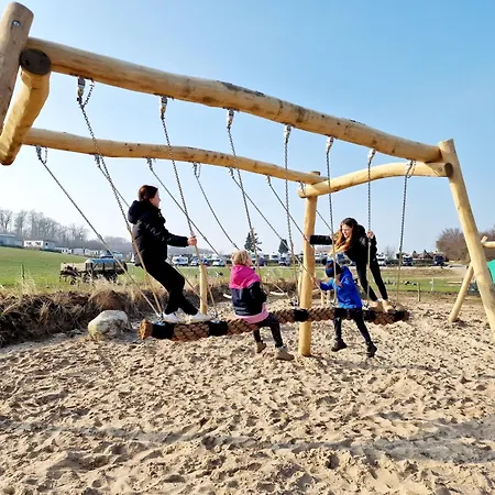 Ostseeferienpark Walkyrien - Kapitaen 27 בית נופש Schashagen